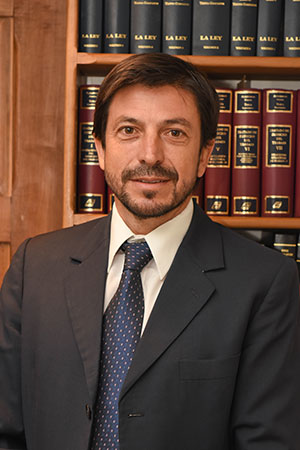 Ernesto Eberardo Vicens | Vicens
