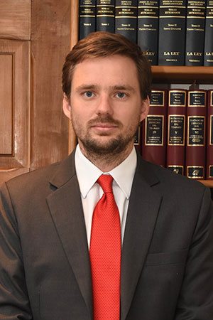 Gonzalo Perez Cavanagh | Abogado